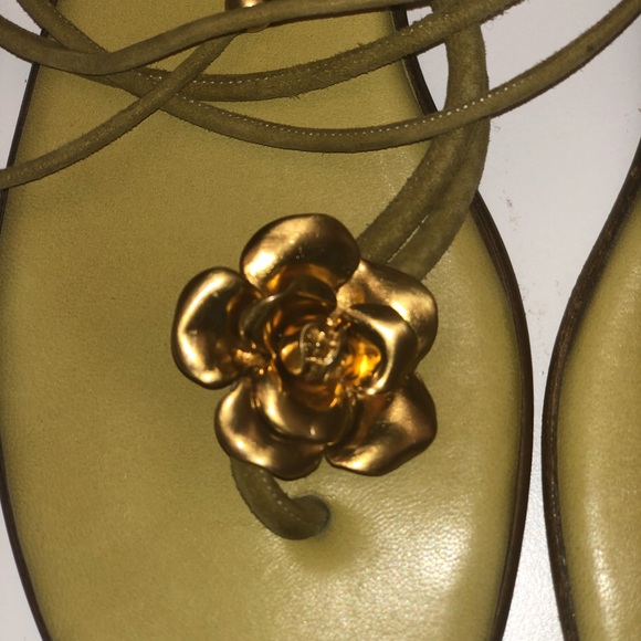 100% Authentic Chanel Camellia Suede Sandals - Picture 4 of 8
